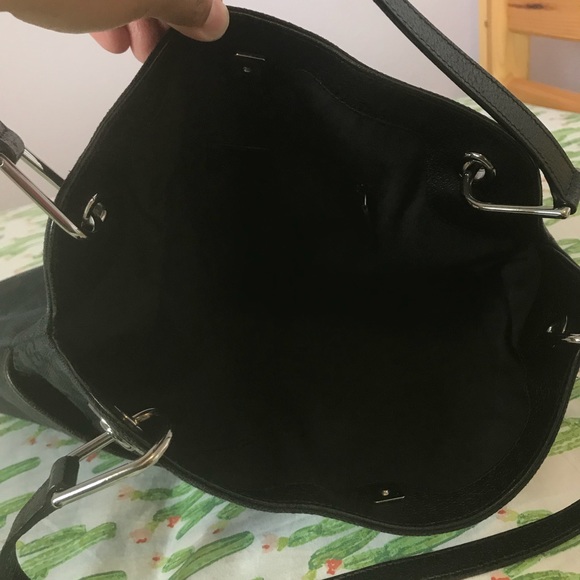 Black GG Canvas Gucci Eclipse Shoulder Bag - Picture 8 of 8